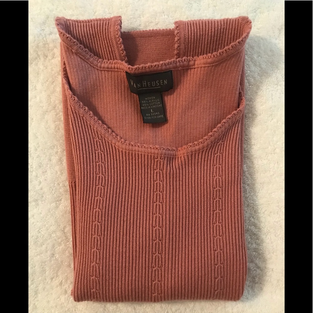 VAN HEUSEN women’s tank top plum size L